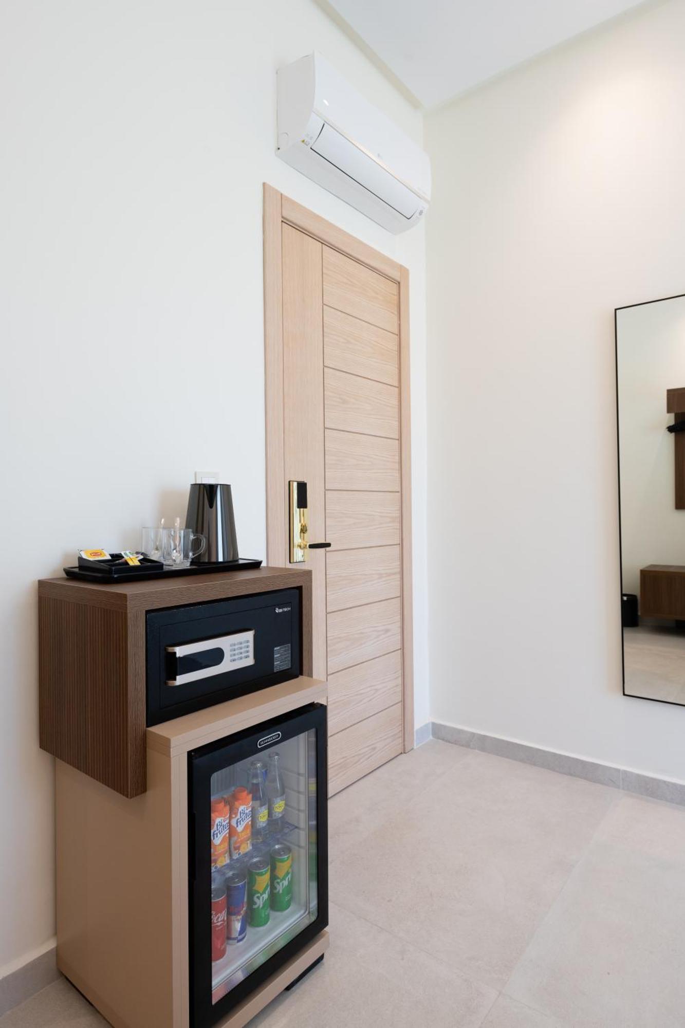 Hotel El Toro Tanger Экстерьер фото